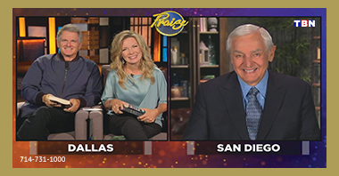 Matt and Laurie sit with David Jeremiah to discuss his new book, Shelter in God, a timely piece that shows how we can find our peace in God through every season.  watch.tbn.org/praise/videos/praise-david-jeremiah-june-30-2020